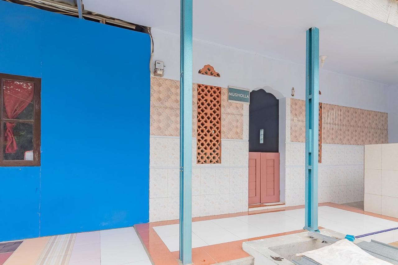 Reddoorz Syariah @ Tambak Mekar Street Subang Ξενοδοχείο Djalantjagak Εξωτερικό φωτογραφία