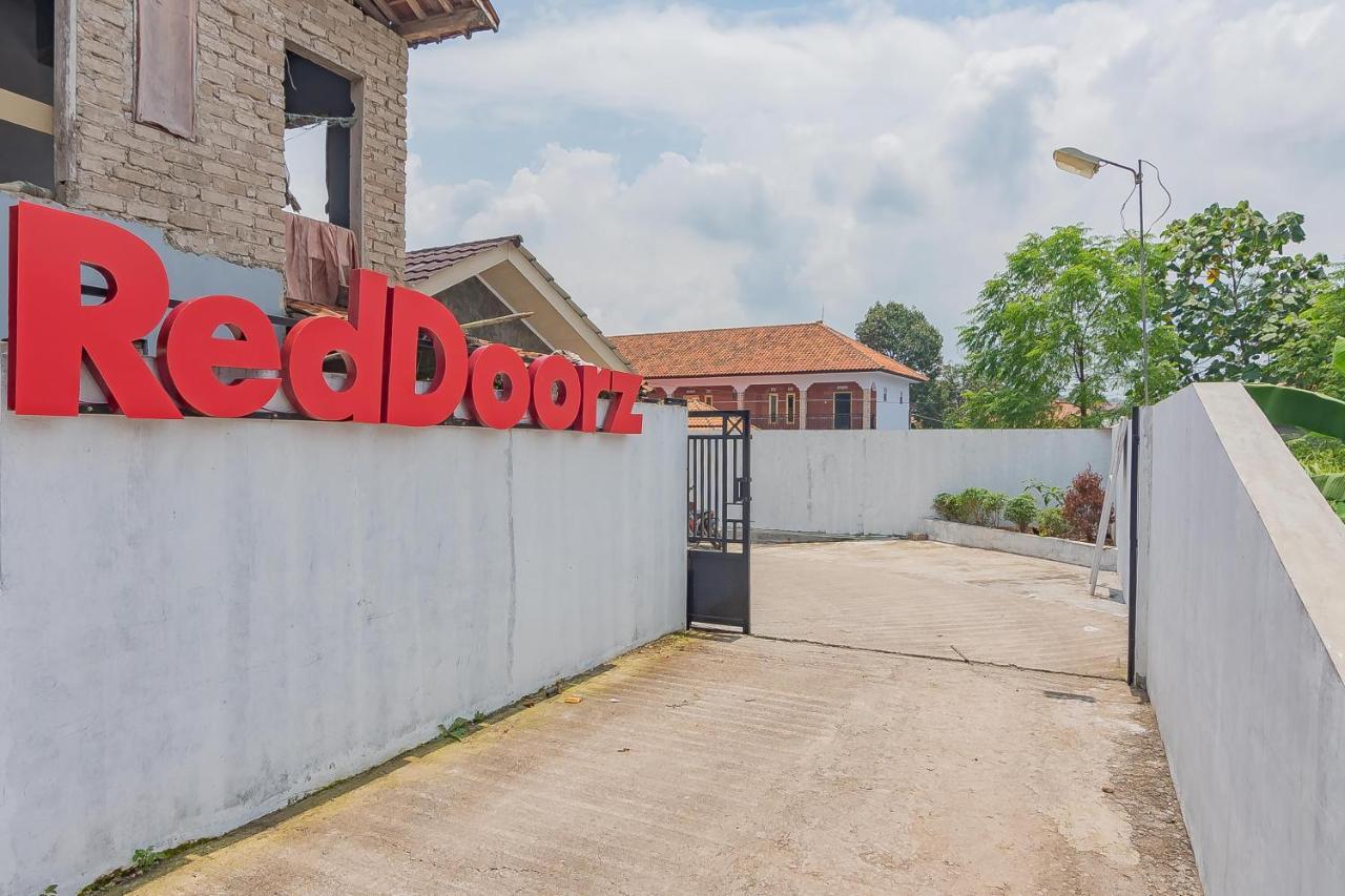 Reddoorz Syariah @ Tambak Mekar Street Subang Ξενοδοχείο Djalantjagak Εξωτερικό φωτογραφία