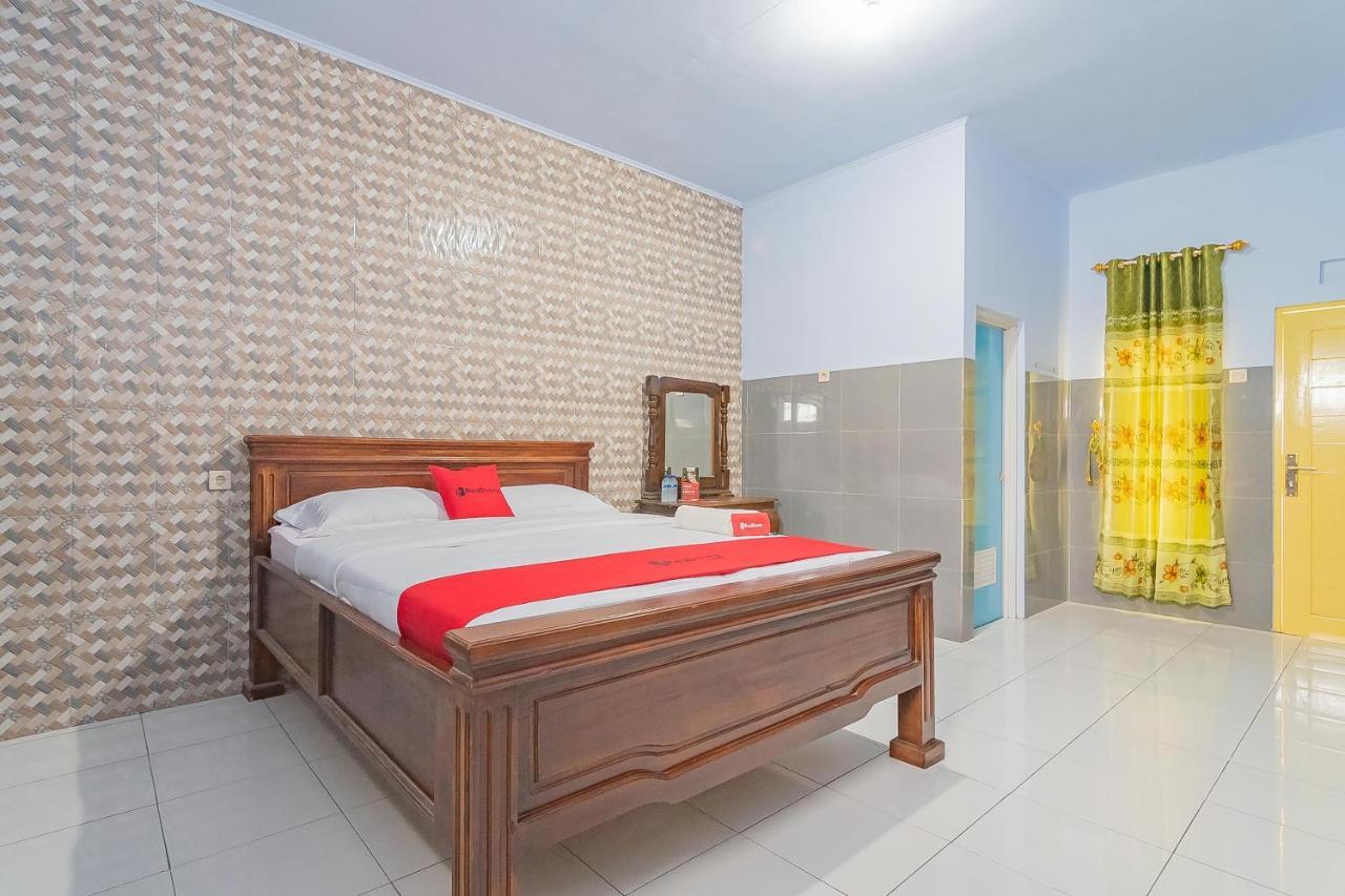 Reddoorz Syariah @ Tambak Mekar Street Subang Ξενοδοχείο Djalantjagak Εξωτερικό φωτογραφία